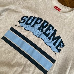 Supreme Men’s Tshirt, Size XL